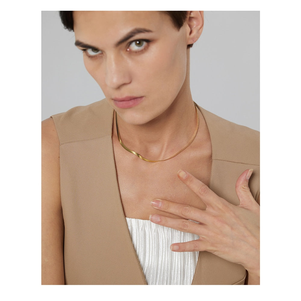 SNAKE CHAIN NECKLACE