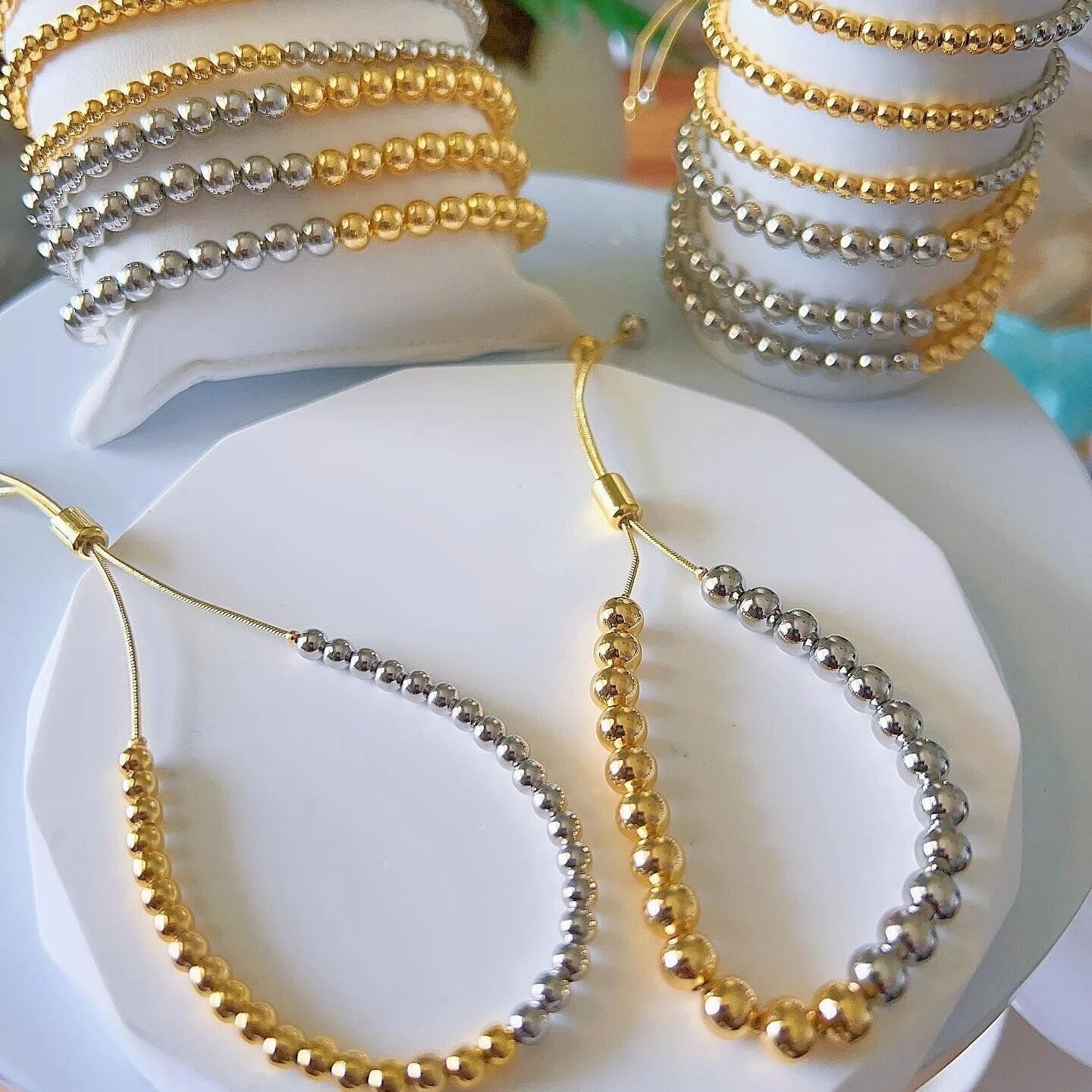 47128637210946|47128637243714|47128637276482|47128637309250