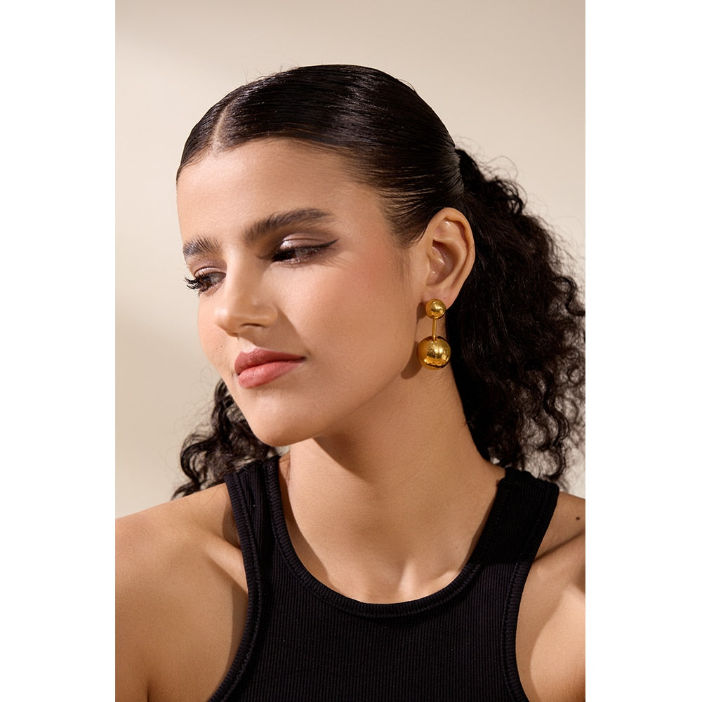 BIG BALL STUD EARRING