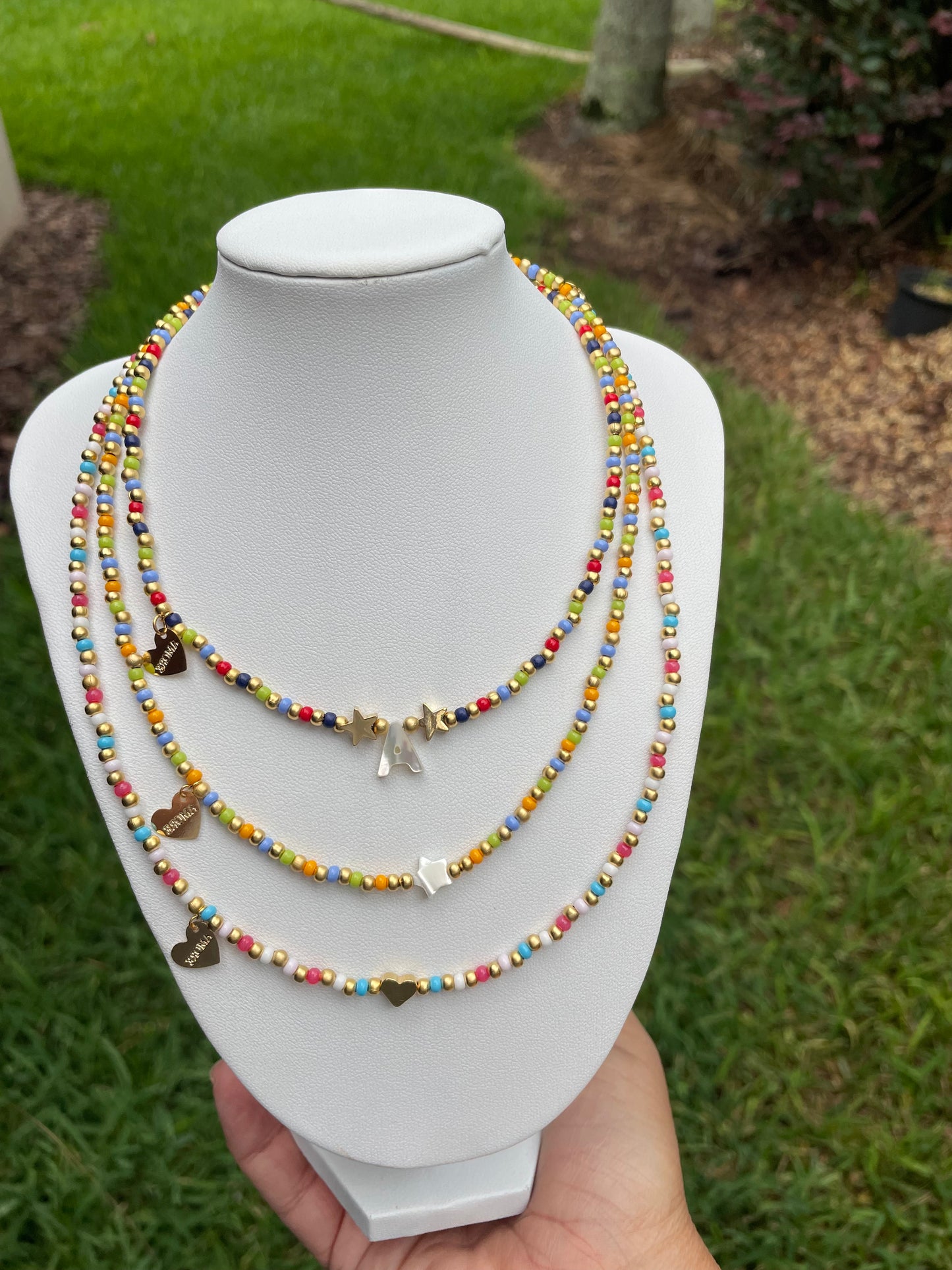 MAKE YOUR OWN NECKLACE