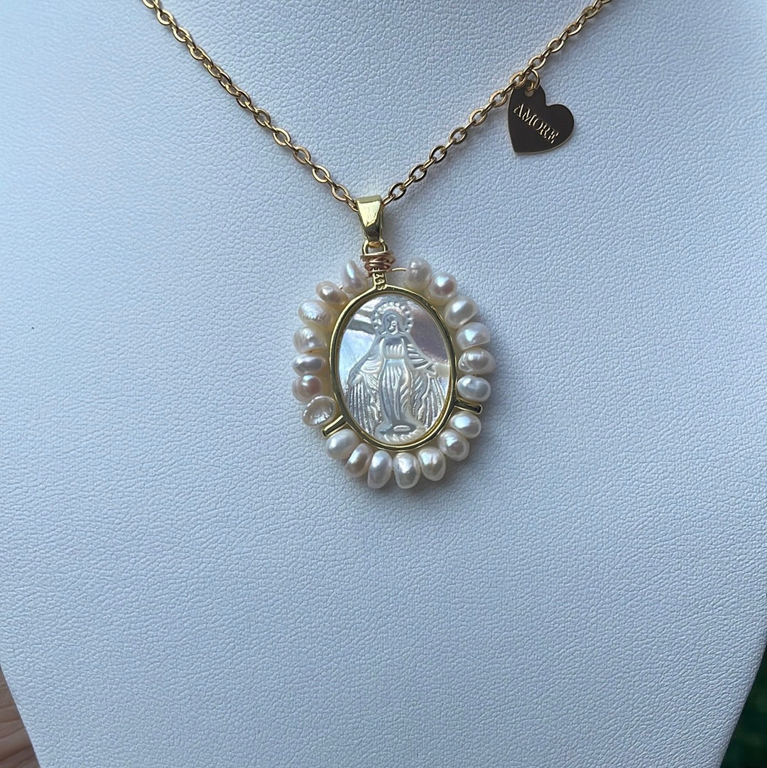 VIRGEN MILAGROSA PEARL NECKLACE