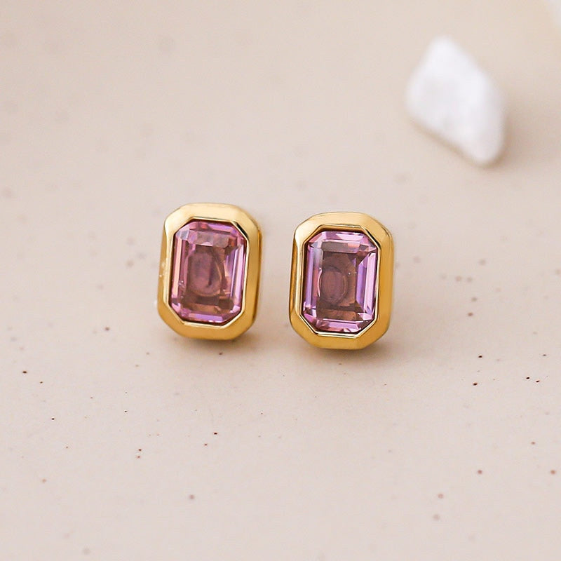 ZIRCONE STUD EARRING
