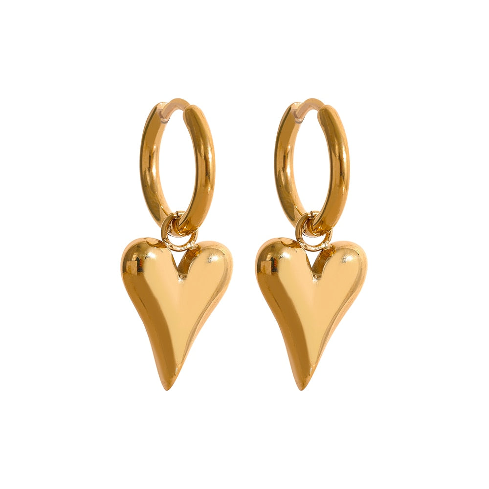 CHICK HEART EARRING