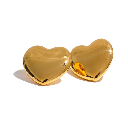 CHUNKY HEART EARRING